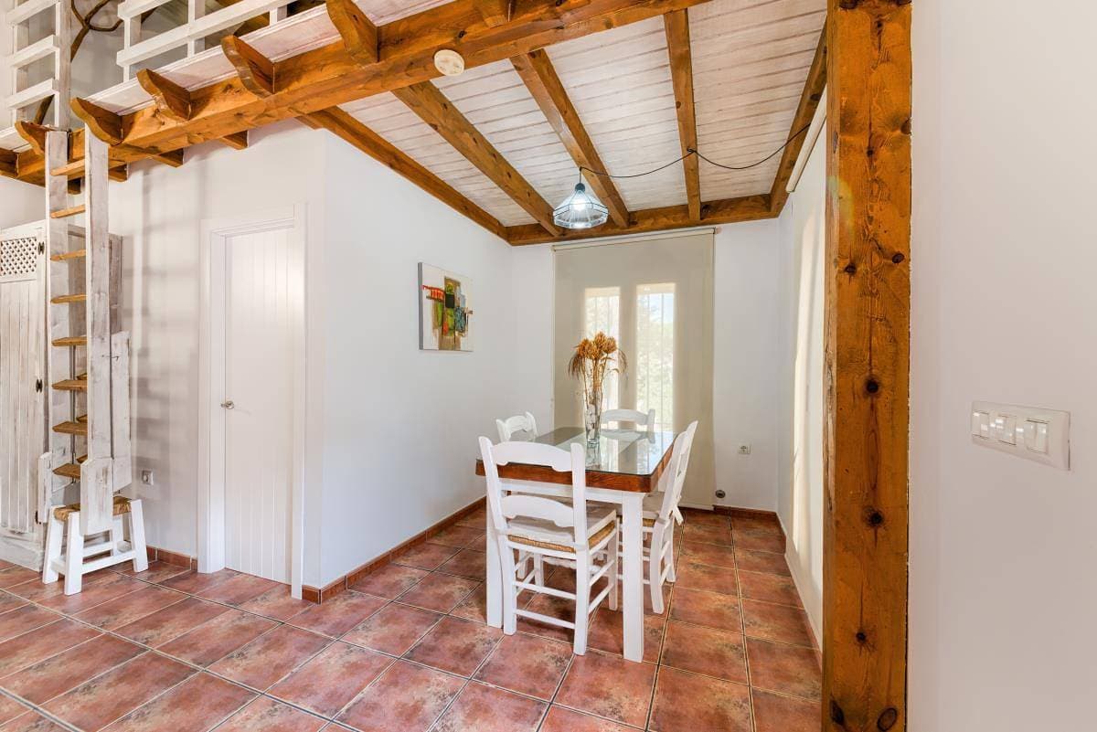 Foto 11 von 21: Casa Los Pinos Torre Roche - Andalusisches Cortijo mit viel Komfort und eingezäuntem Pool