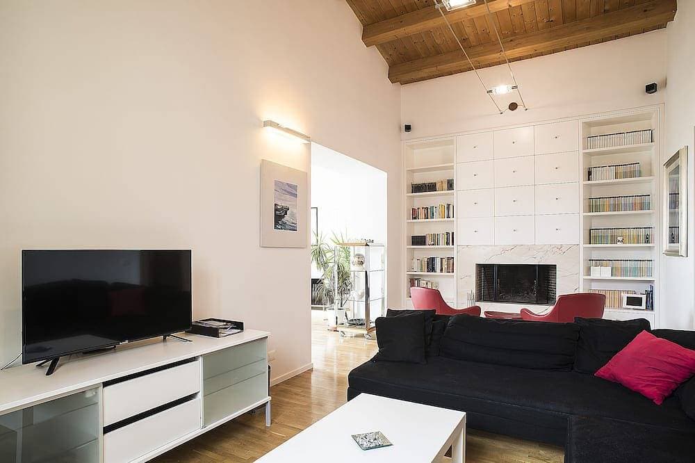 Foto 11 von 30: La Finestra Sulmò, Panorama-Apartment in Sulmona mit Blick auf die Altstadt