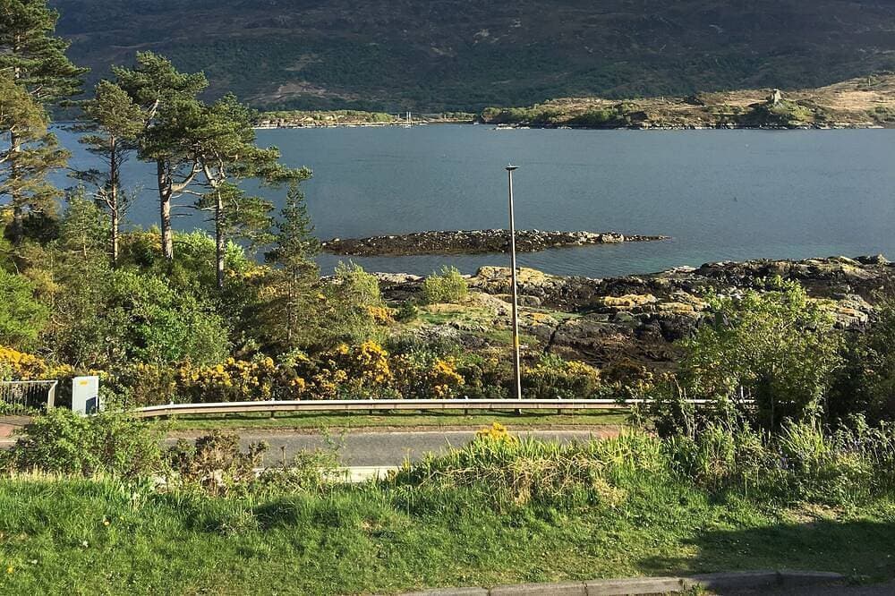 Foto 11 von 12: Erstaunliche Ausblicke auf Skye! (Nur Zimmer).