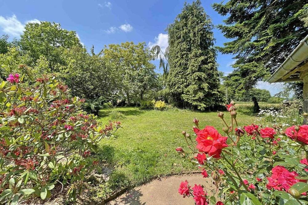 Foto 6 von 11: Steinhaus mit Garten in der Normandie, WLAN inklusive