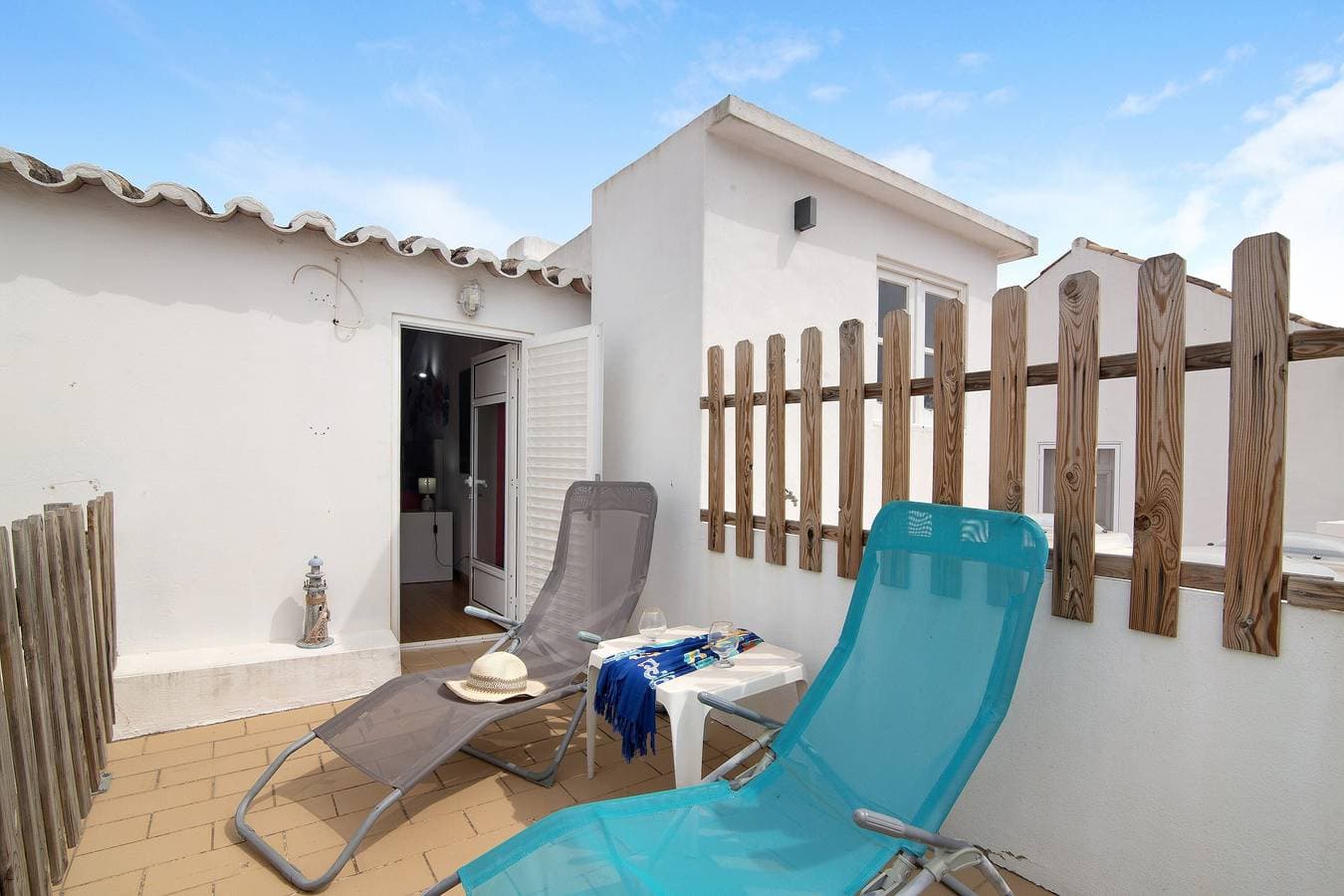Foto 2 von 18: Ferienhaus 'Ana Townhouse' mit privater Terrasse, WLAN und Klimaanlage