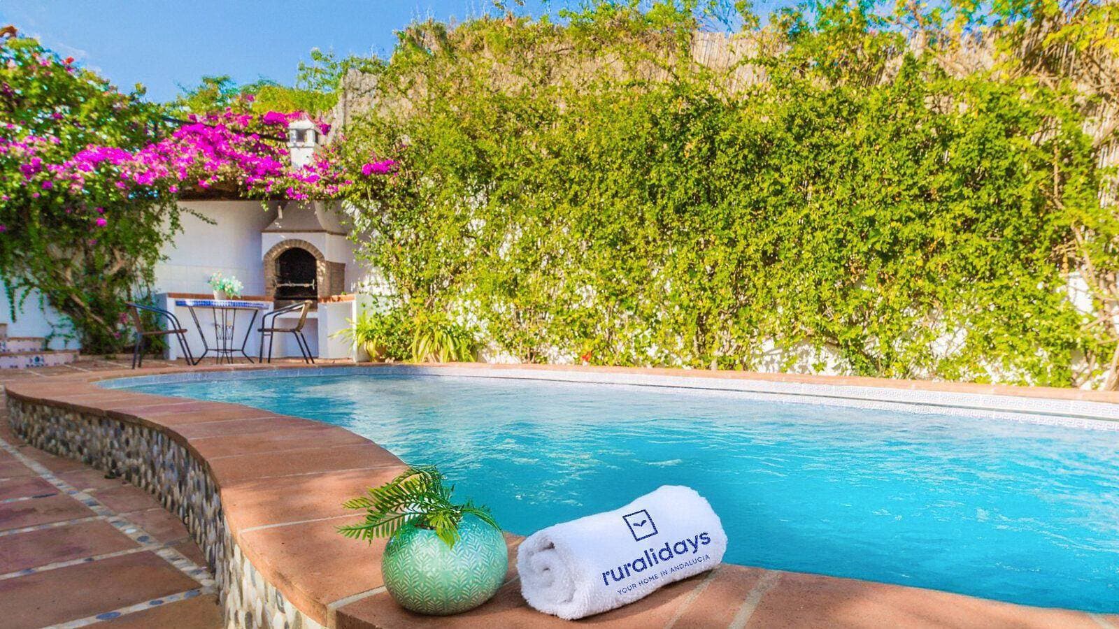 Foto 4 von 37: Villa Cortijo Miramar Frigiliana by Ruralidays