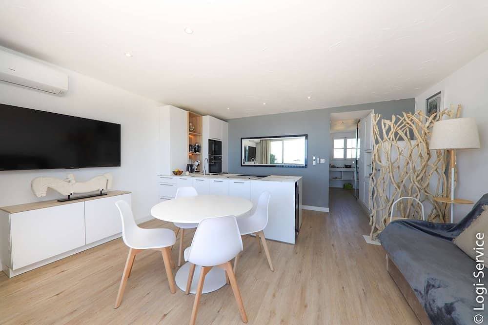 Foto 5 von 11: Wunderschöne klimatisierte Wohnung für 4 Personen mit Panoramablick auf das Meer über den Golf von Saint-Tropez