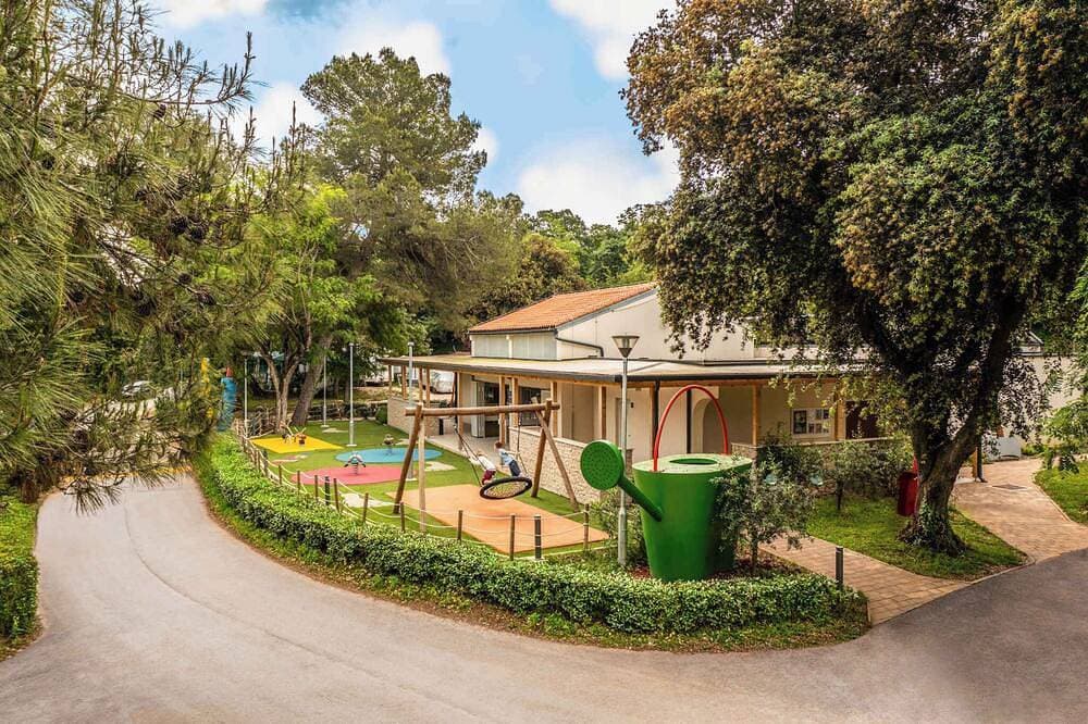 Foto 8 von 30: Mobilehome mit Klimaanlage, Terrasse und Pool