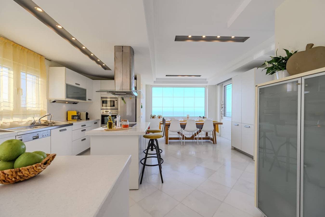 Foto 5 von 73: Ferienhaus für 9 Personen mit Garten