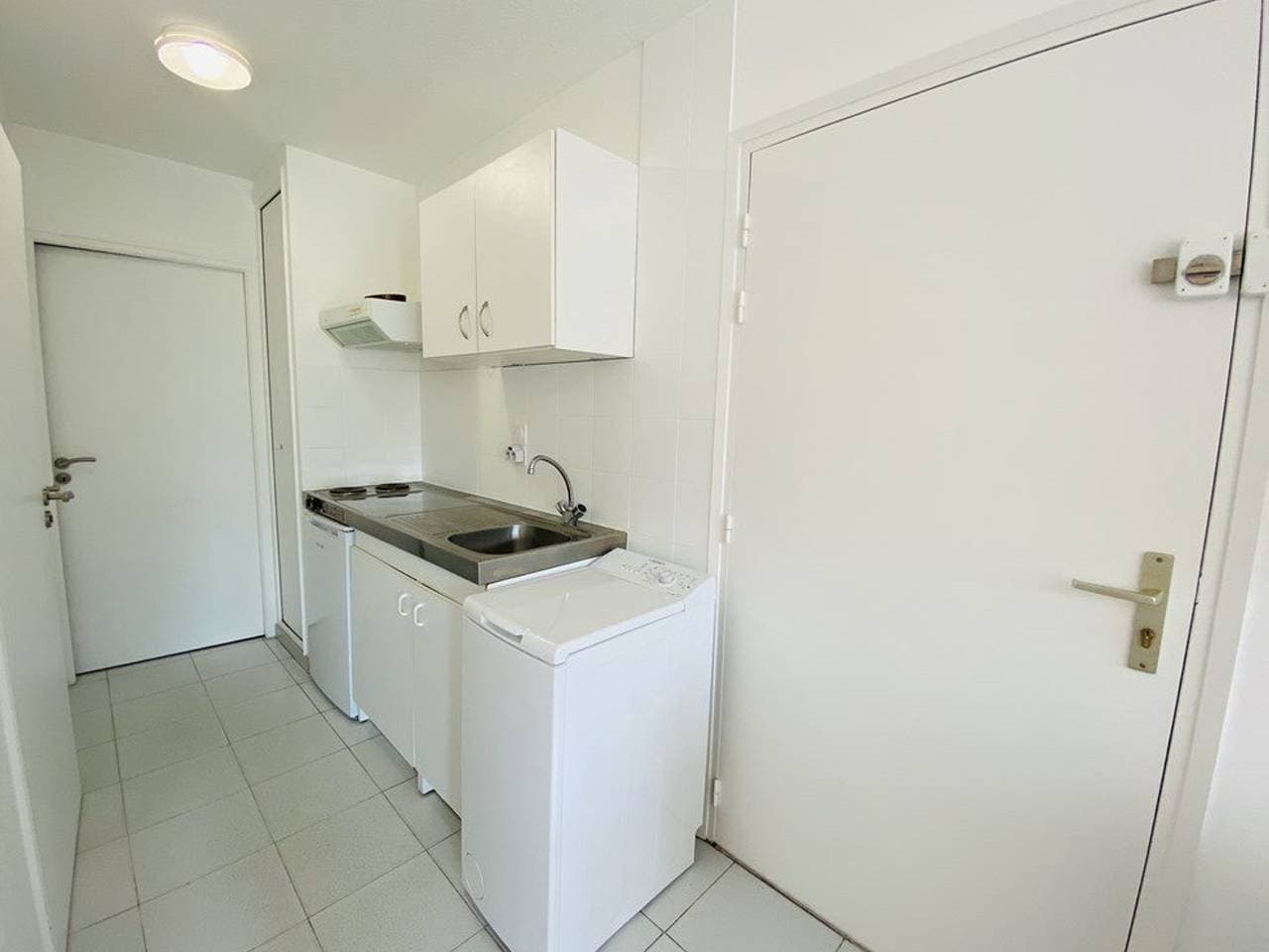 Foto 7 von 17: Gemütliche Ferienwohnung in Strandnähe mit Terrasse – Klimaanlage, Parkplatz, Bettwäsche inkl.