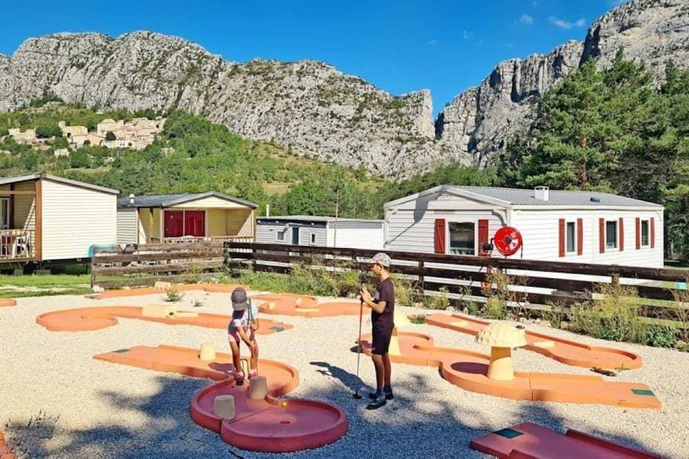Foto 11 von 22: ZEcamping 2 étoiles piscine chauffée locatif TV clim 20m2 2 pers