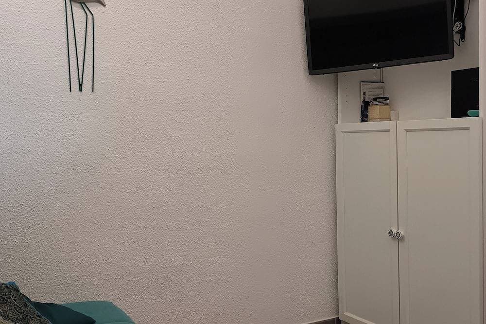 Foto 12 von 30: Villa in Panoramaposition, nur einen Steinwurf vom Meer entfernt