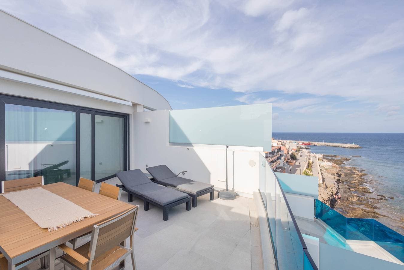Foto 12 von 32: Golden Terrace - Melenara Beach Stay