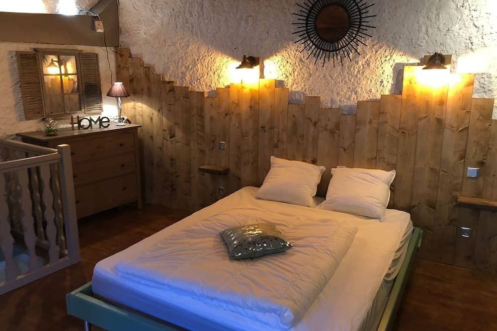 Foto 4 von 30: Renoviertes Steinhaus im Zentrum des Dorfes, Klimaanlage und Schwimmbad