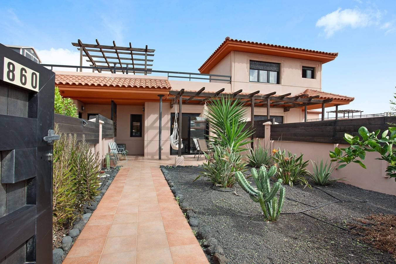 Foto 4 von 31: Ferienhaus 'Casa Vicente Majanicho' mit Gemeinschaftspool, privater Terrasse und WLAN