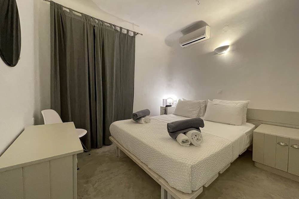 Foto 2 von 30: Neue Superior-Wohnung mit einem Schlafzimmer. Wohnzimmer / Küche / Esszimmer