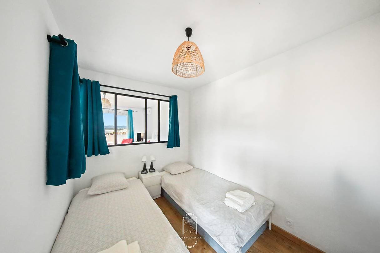 Foto 9 von 20: Ferienwohnung für 4 Personen mit Balkon