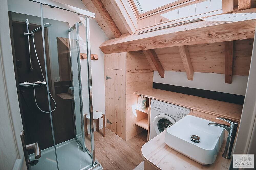 Foto 9 von 16: Gîte-Modern-Ensuite mit Bad-Terrasse-4 étoiles