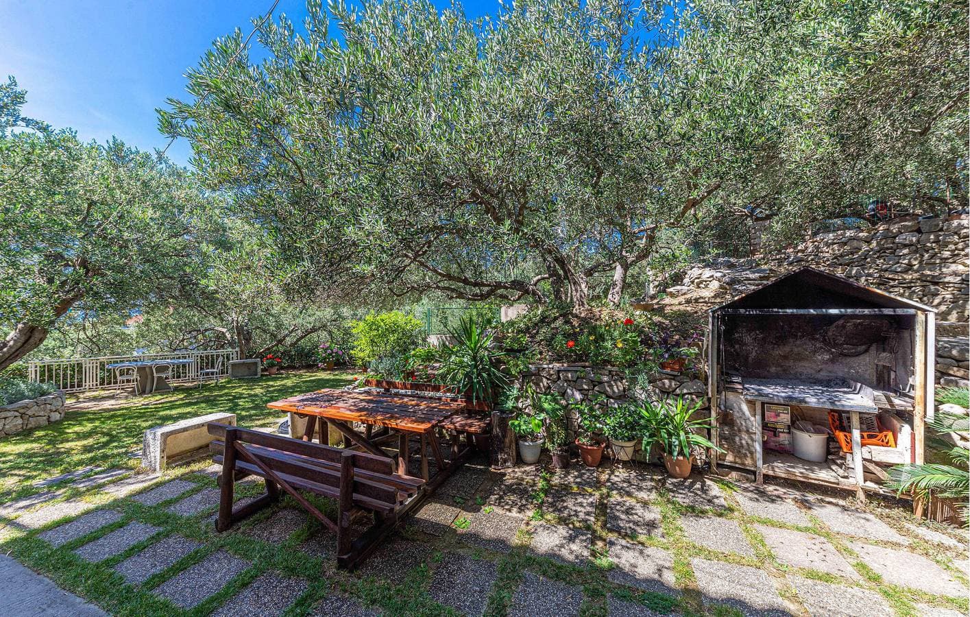 Foto 2 von 22: Ferienwohnung mit Panoramablick in Makarska – in Küstennähe und mit guter Gastronomie