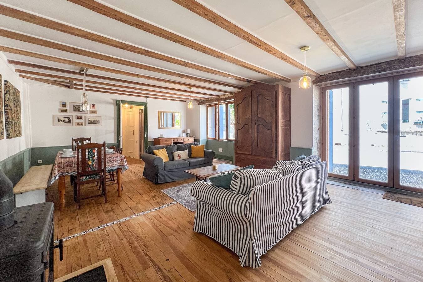 Foto 7 von 20: Ferienhaus für 6 Personen mit Terrasse