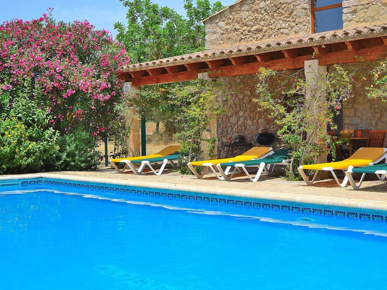Foto 2 von 28: Ländliche Finca mit Pool und Kamin in Lloret de Vistalegre