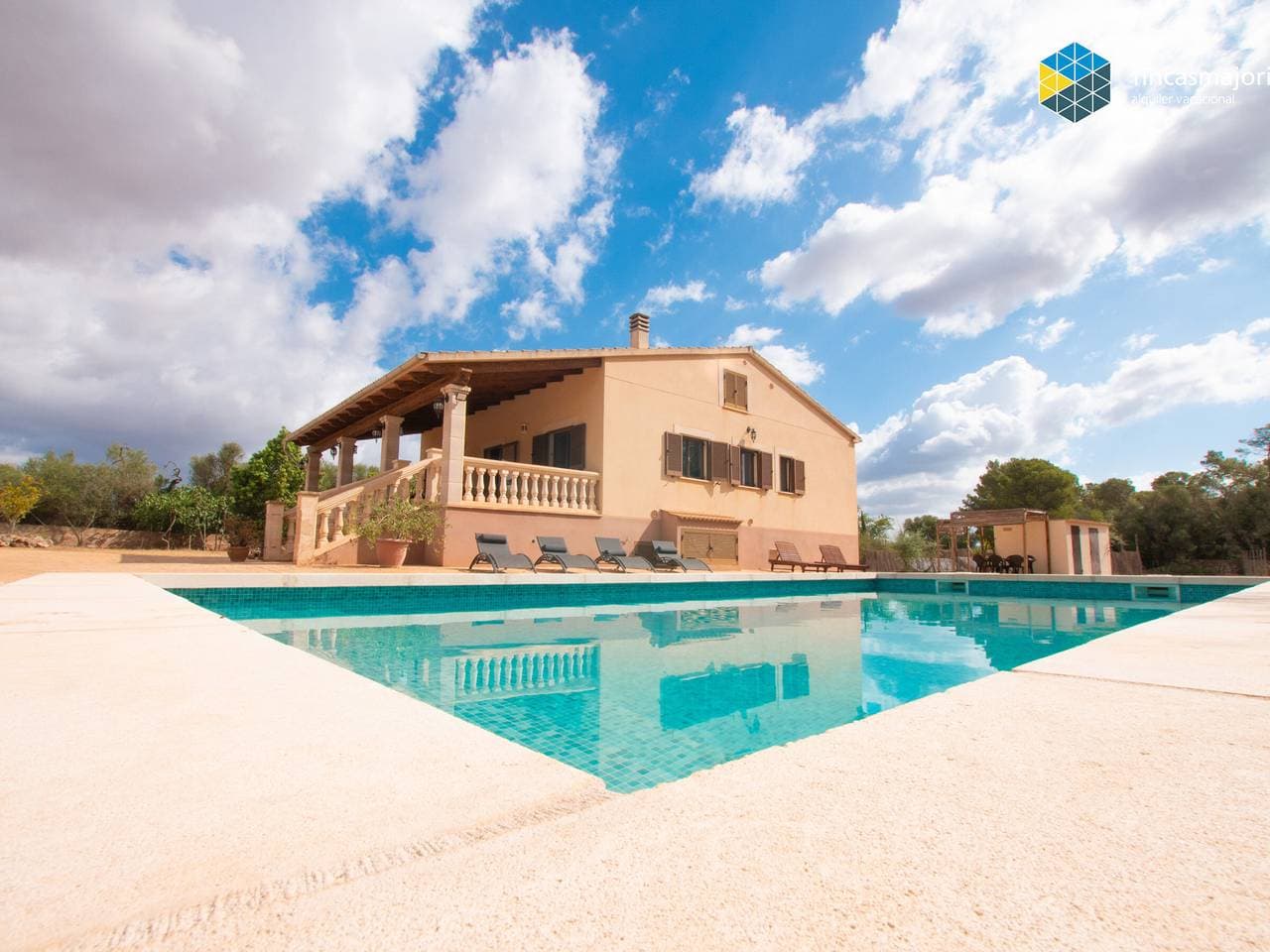 Landhaus mit Pool, Klimaanlage, WLAN in Llucmajor 1