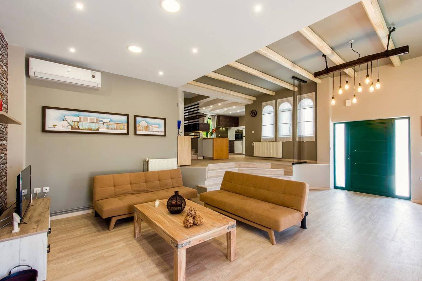 Foto 7 von 48: Villa für 7 Personen mit Terrasse