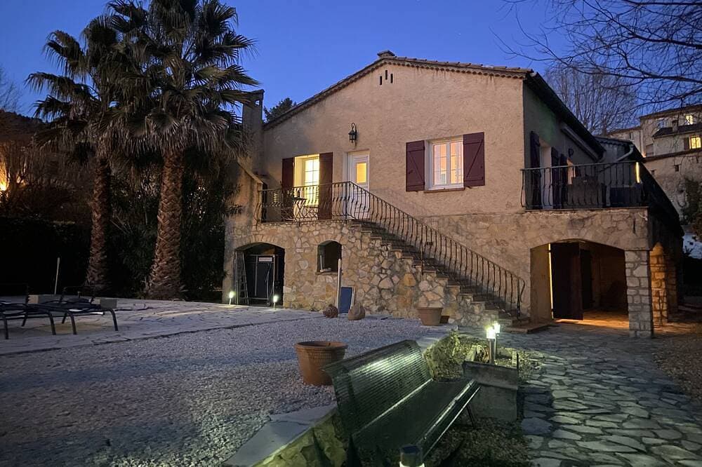 Foto 11 von 30: Provence-Cotignac 3 Bd-1 1/2 Bad private Villa mit Pool im Dorfzentrum