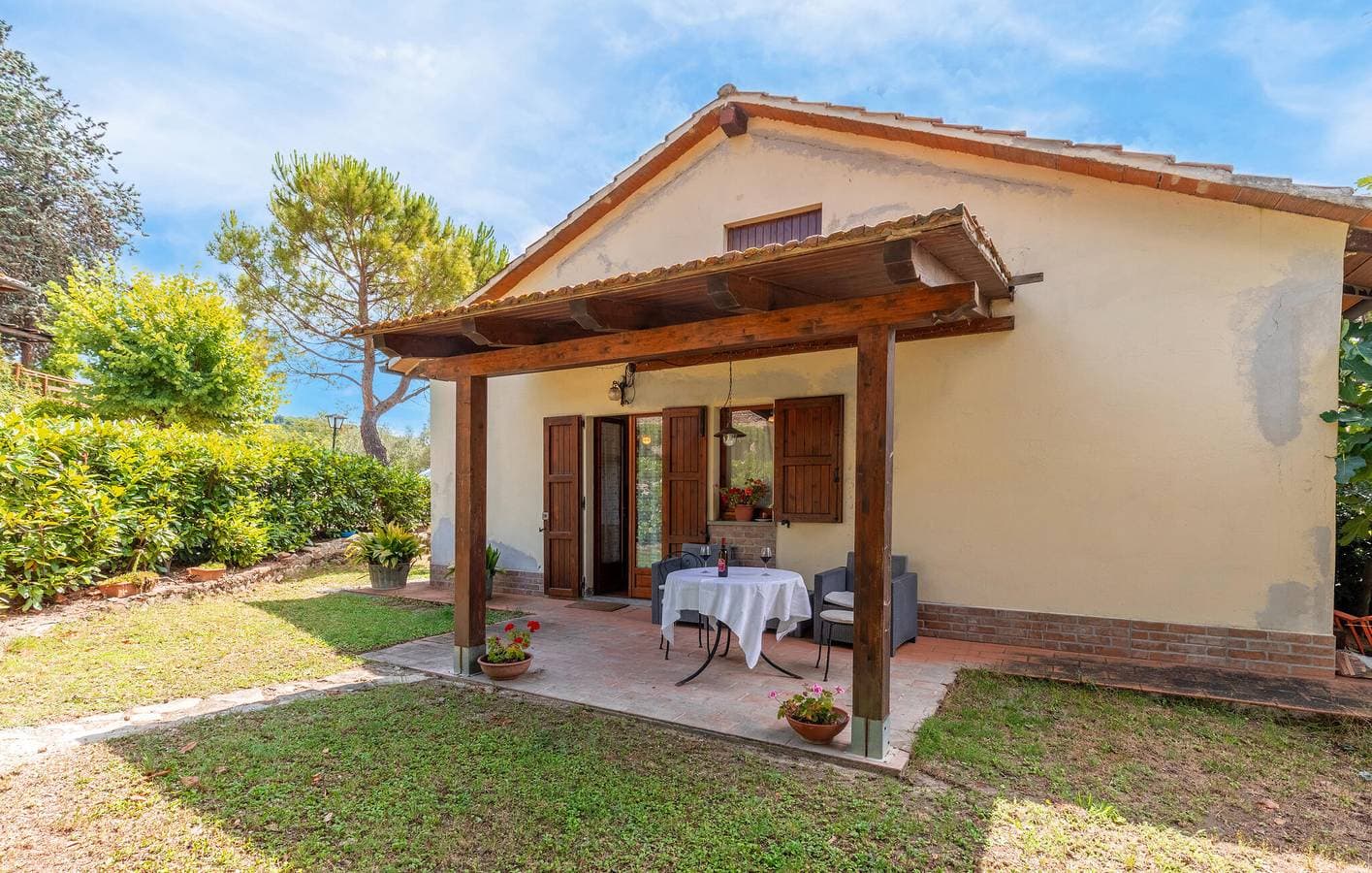 Foto 5 von 38: Ferienwohnung auf dem Lande mit Pool und Parkplatz - 1km zum Monte Santa Maria Tiberina