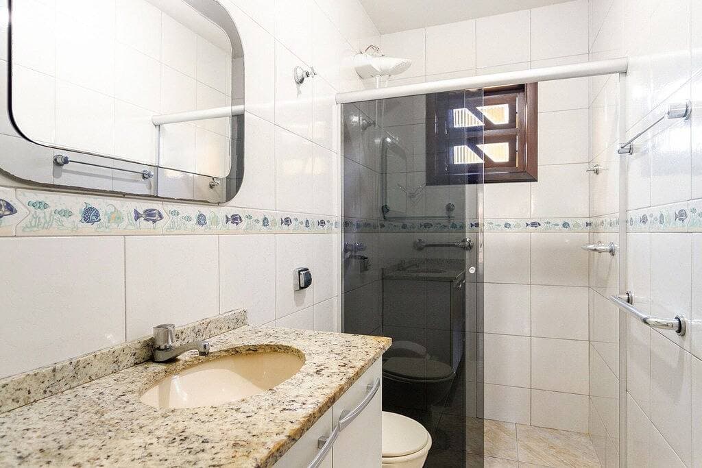 Foto 12 von 29: House with pool Guaratuba-Barra do Saí - 100 m from the beach