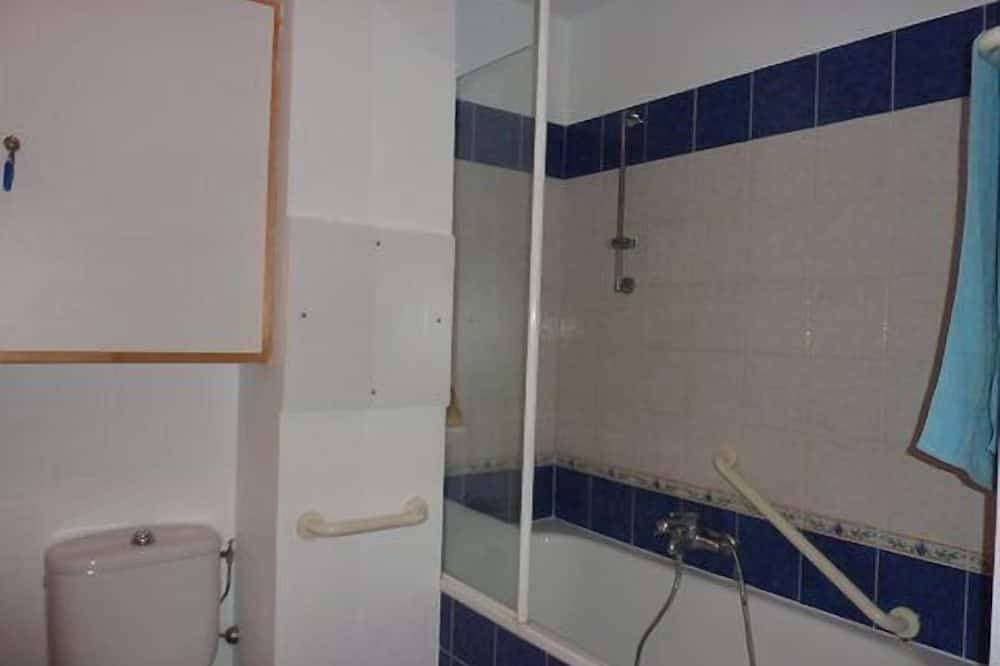 Foto 4 von 30: Super T2 in Les Issambres 5 Betten Loggia & Privatgarten mit Meerblick Schwimmbad Tennis