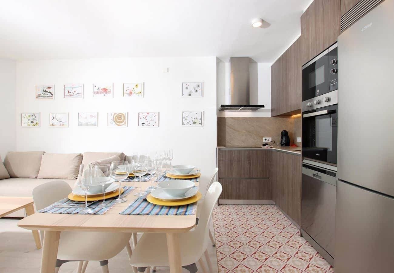 Foto 5 von 16: Ferienwohnung 'Sivella' mit Meerblick, WLAN und Klimaanlage