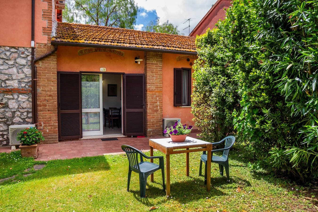 Agriturismo Giardini Di Varrone 1