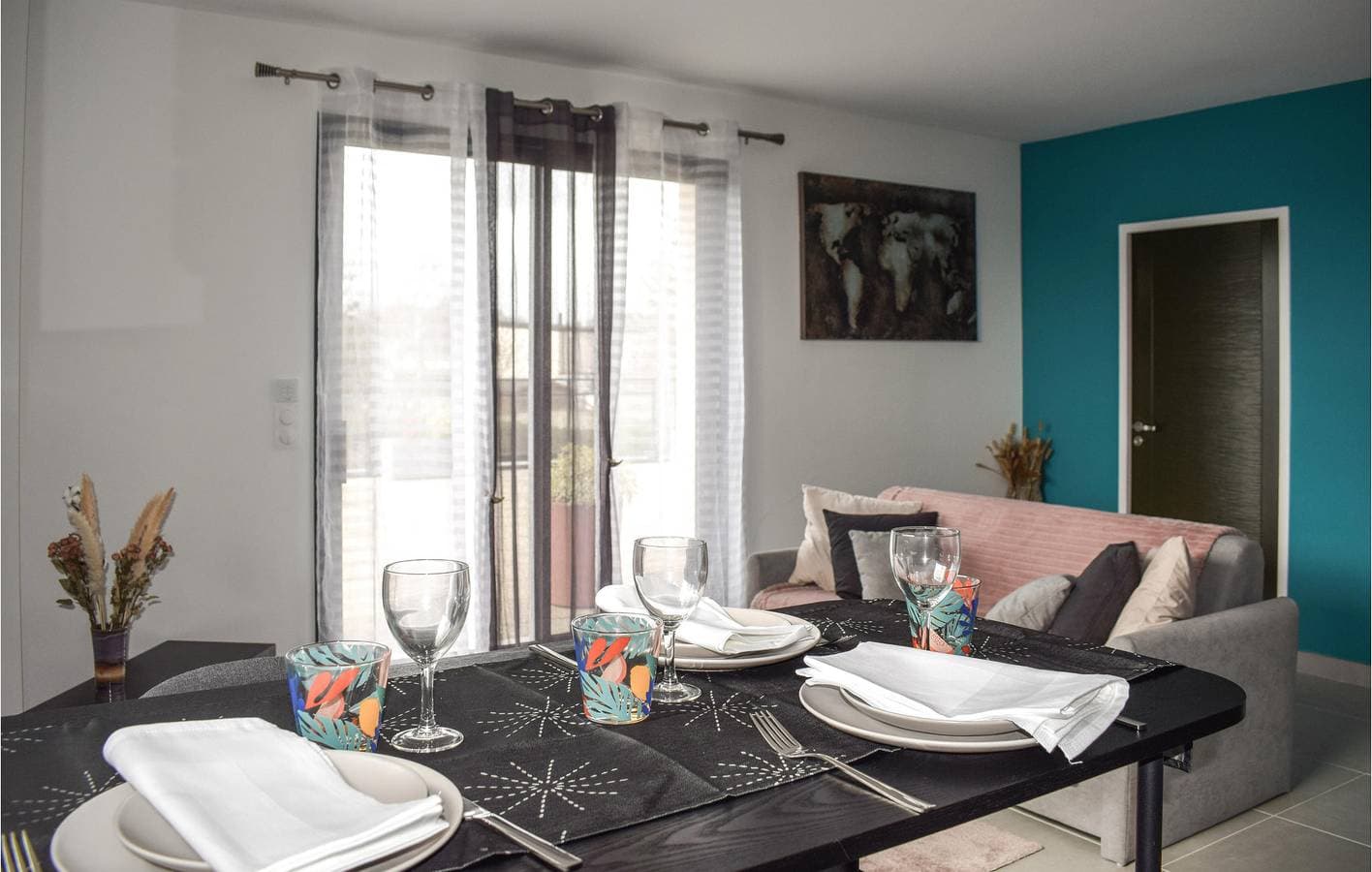 Foto 9 von 20: Charmante 70qm Wohnung | Parkplatz, TV, Garten & WiFi | Nähe Lantic & Fluss