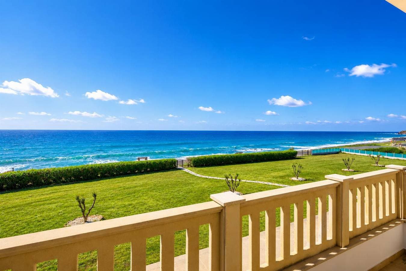 Foto 7 von 22: Villa für 4 Personen mit Terrasse