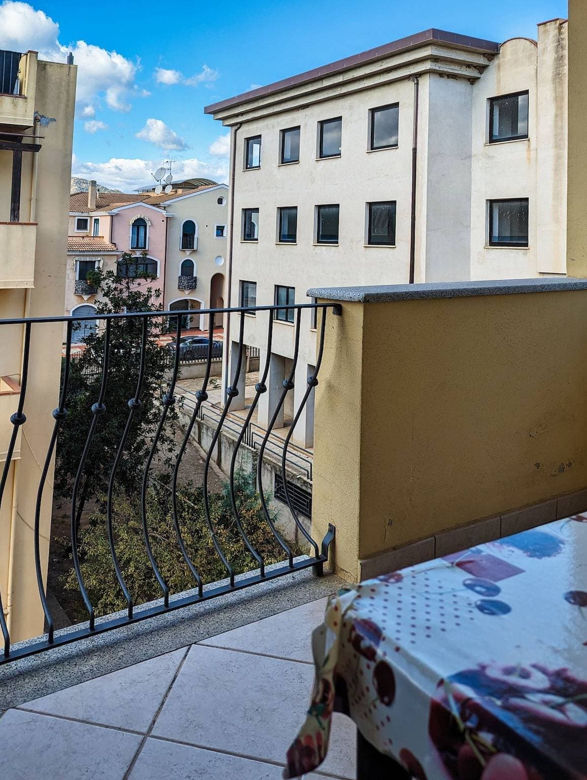 Foto 10 von 13: Ferienwohnung für 4 Personen mit Terrasse