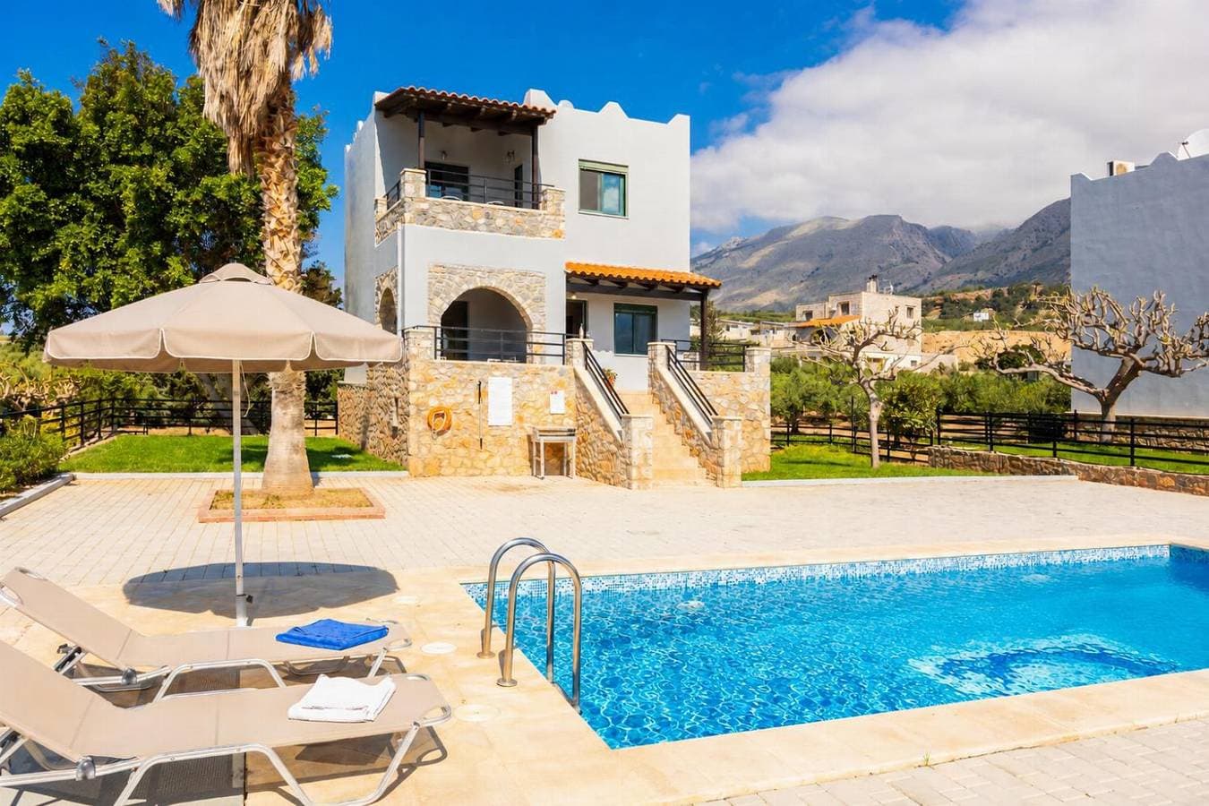 Foto 3 von 27: Villa für 5 Personen mit Meerblick