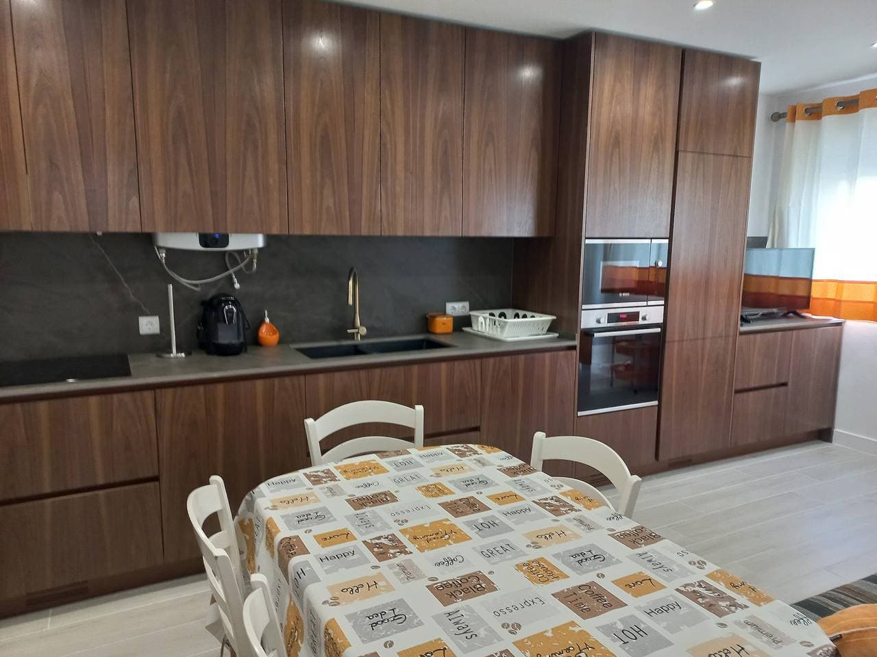 Foto 4 von 31: Apartment „Regueiró Quarteira Beach“ mit WLAN, Klimaanlage, Balkon & Terrasse