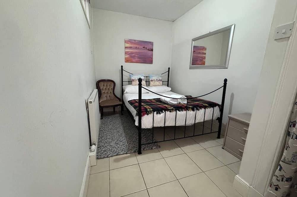 Foto 4 von 23: The Fifie. A home away from home.