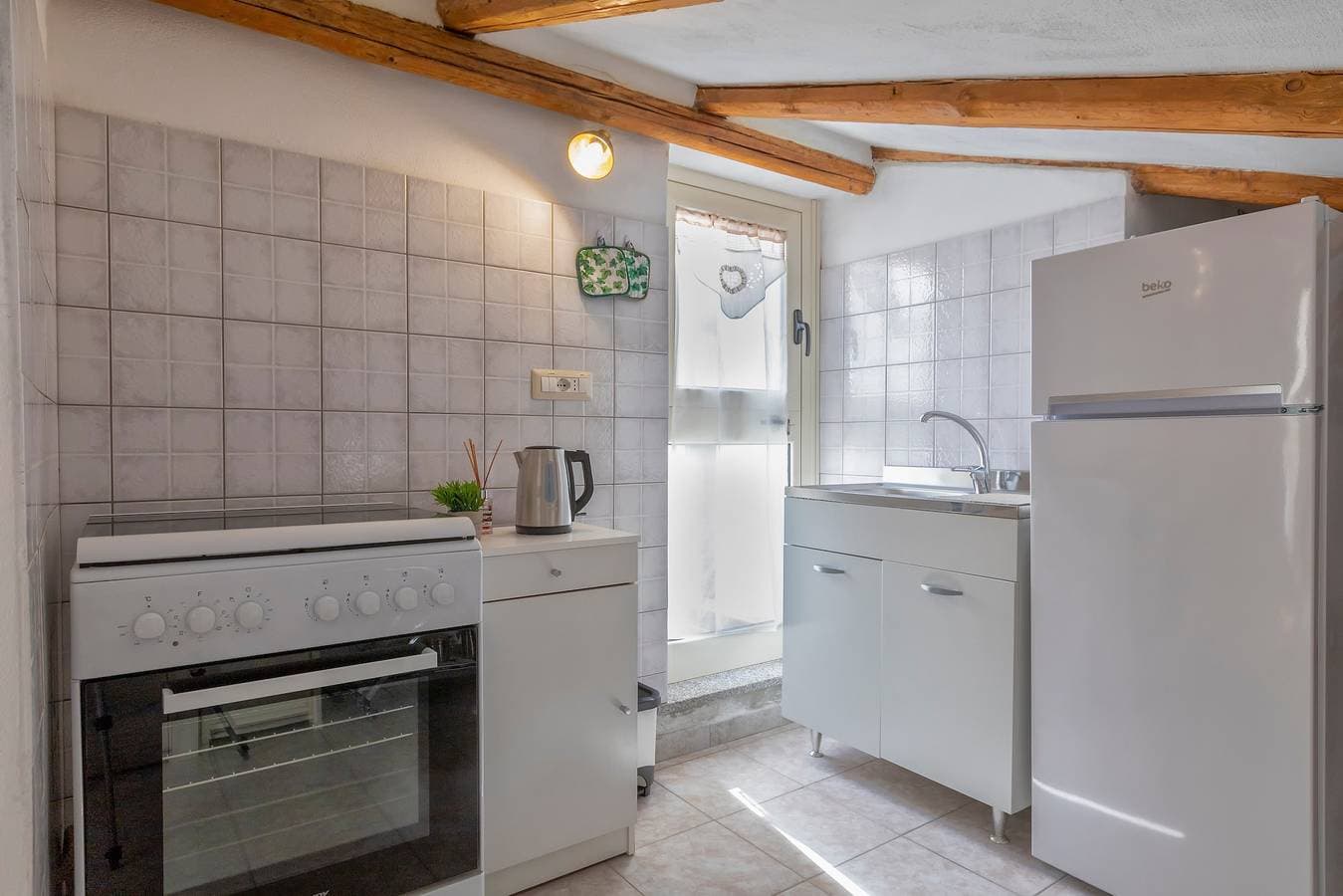 Foto 9 von 20: Ferienwohnung 'Isola Di Giava' mit privater Terrasse, WLAN und Klimaanlage