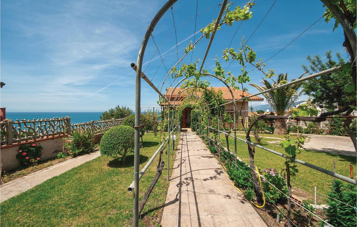 Appartement mit Meerblick - nur wenige Schritte zum Strand 1