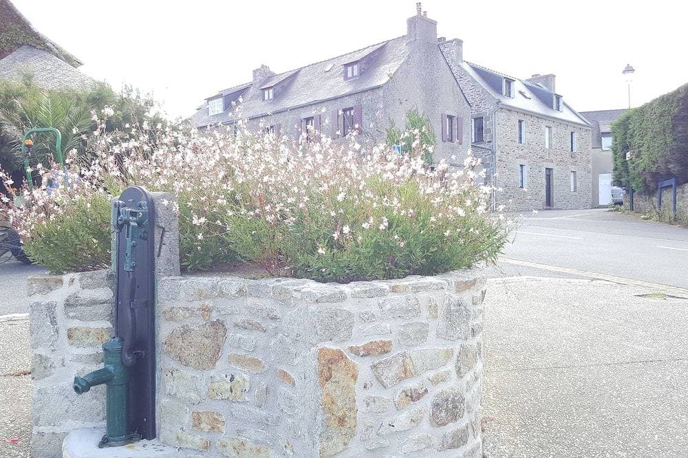 Foto 3 von 26: Seaside in Roscoff, studio for 2 people, sea view, close to shops, beach