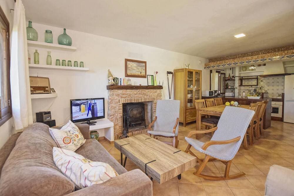 Foto 11 von 27: Schönes Ferienhaus mit privatem Pool