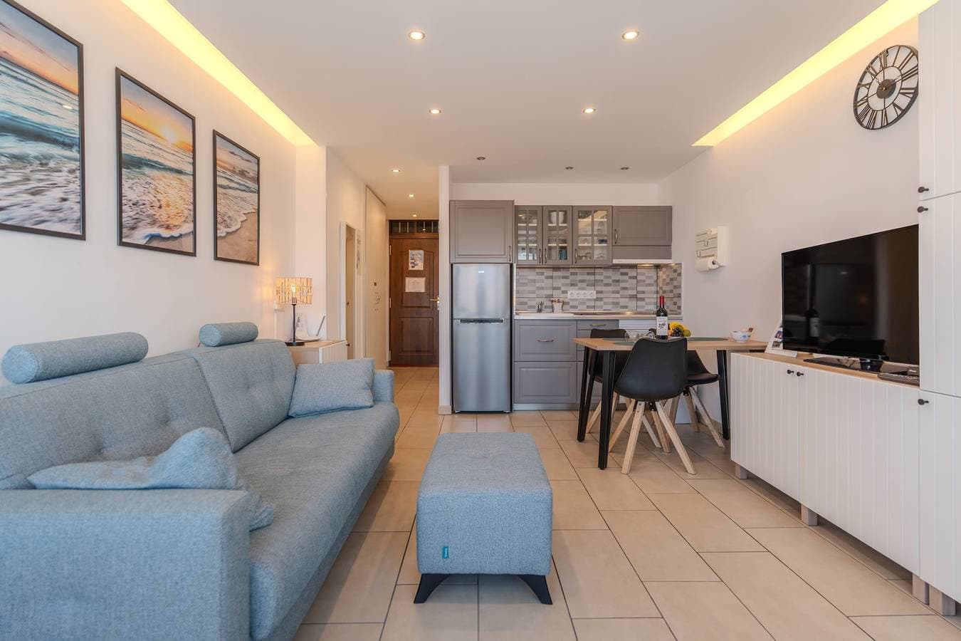 Foto 8 von 20: Ferienwohnung für 3 Personen mit Pool