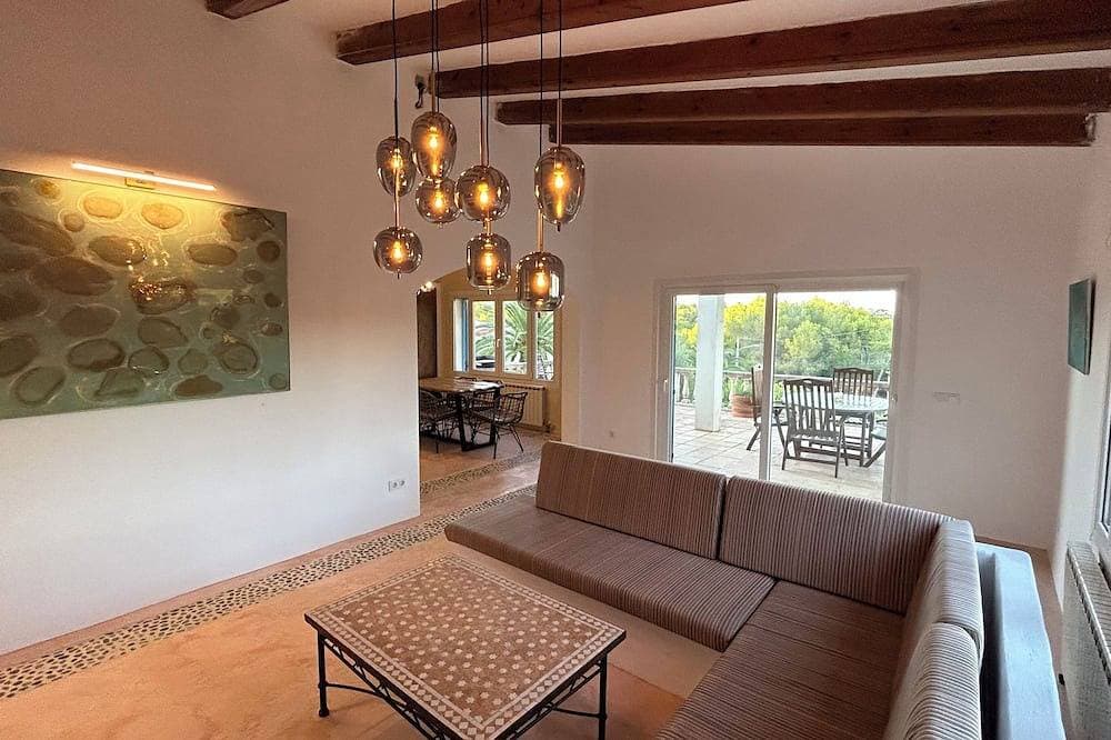 Foto 11 von 21: Casa Grillon mit beheizbarem Pool / Wifi / ruhige Lage / 6 Personen