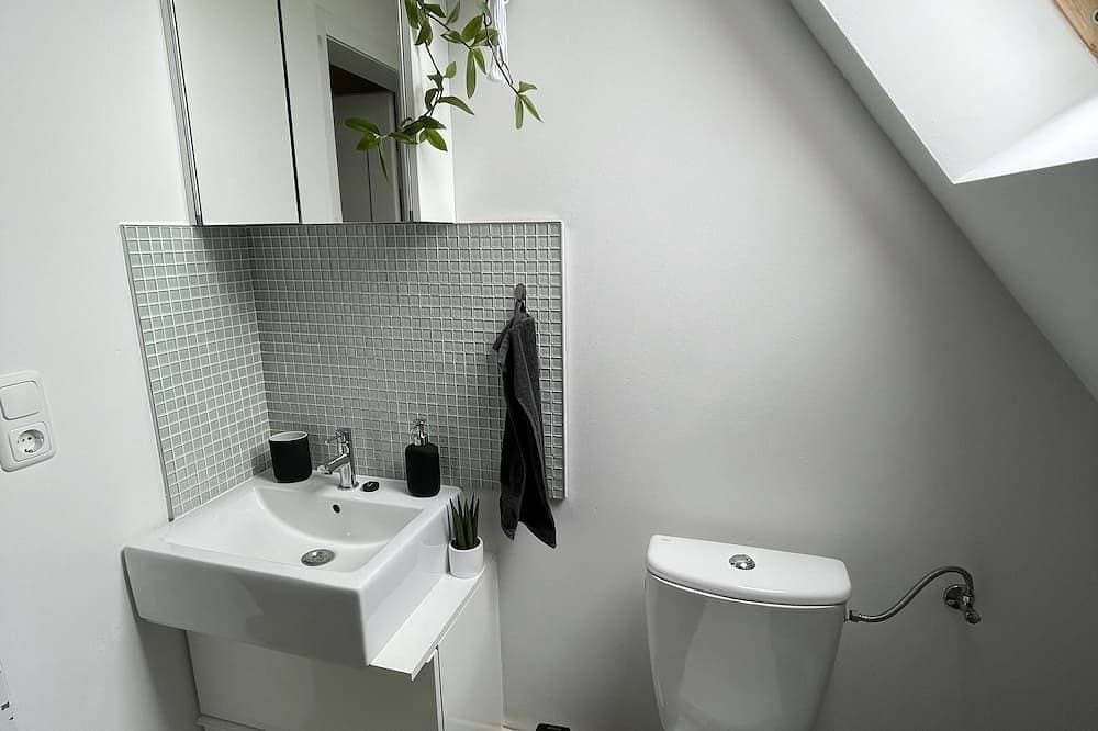 Foto 6 von 17: Gemütliches Ferienhaus unter der Schaumburg mit traumhaftem Blick ins Wesertal
