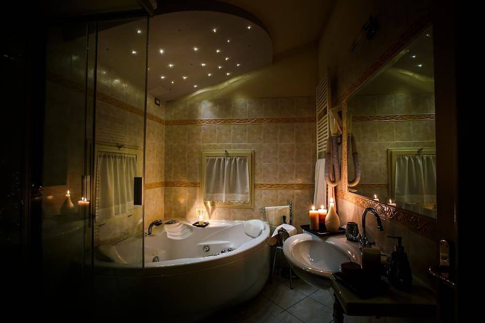 Foto 4 von 30: Villa Nuba, Residenz Bonfigli, Spa-Raum, WLAN, Kamin, Öko-Pool, 5 Minuten vom Zentrum entfernt