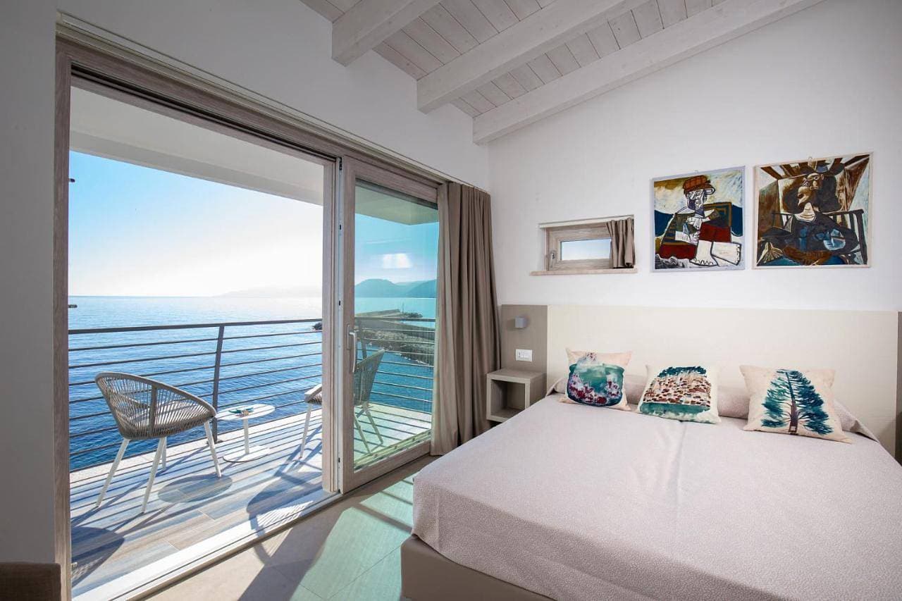 Foto 3 von 9: Double or Twin Room with Sea View