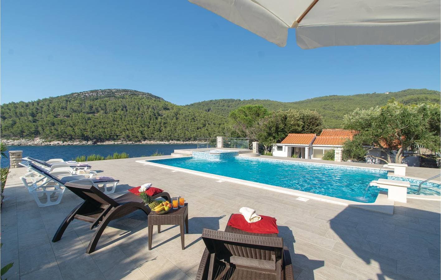 Foto 10 von 34: Reizende Ferienwohnung: 300 m vom Strand entfernt, mit Pool und moderner Ausstattung