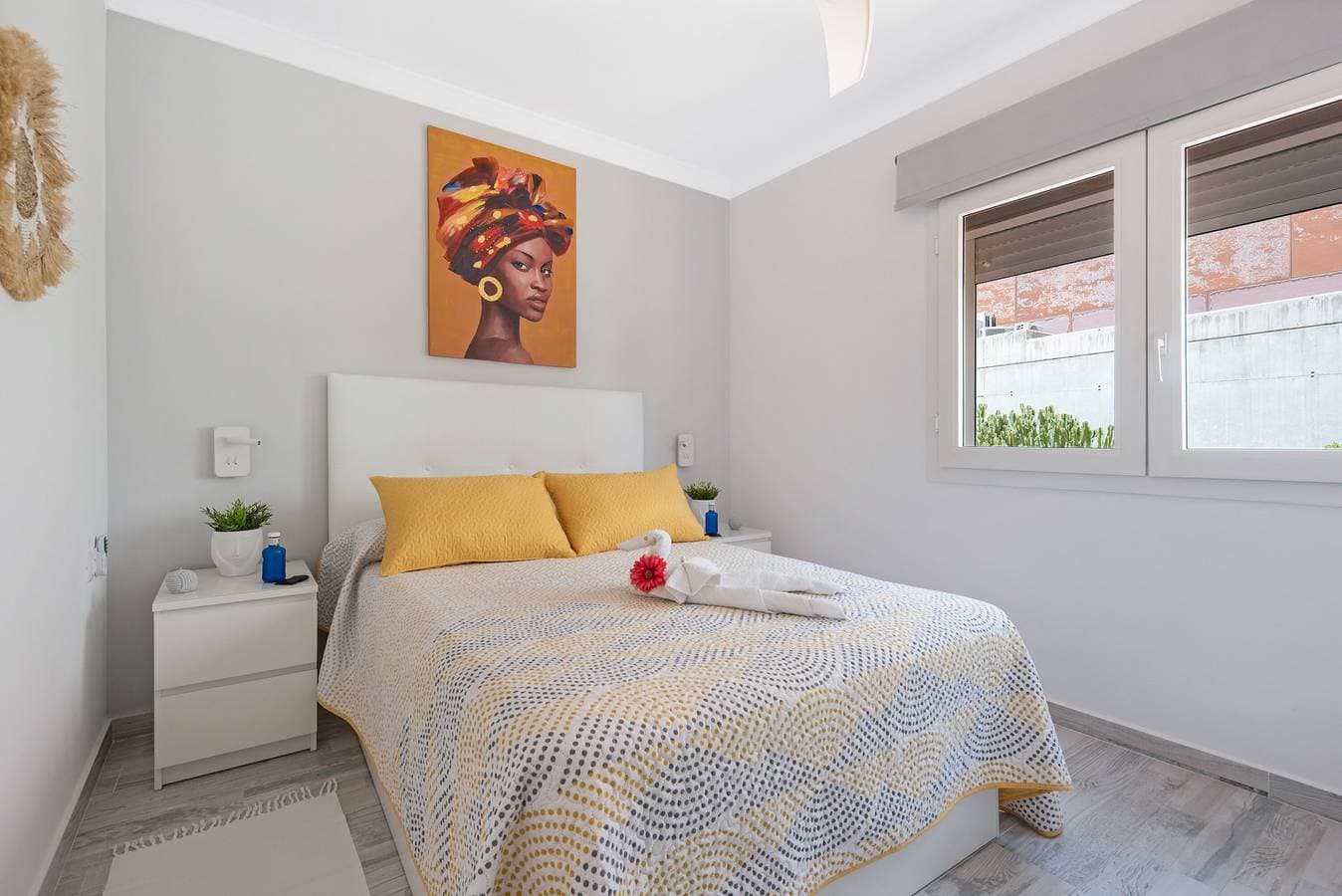 Foto 12 von 25: Charmante Ferienwohnung "Junto al Mar" mit Meerblick, Pool, WLAN & Terrasse