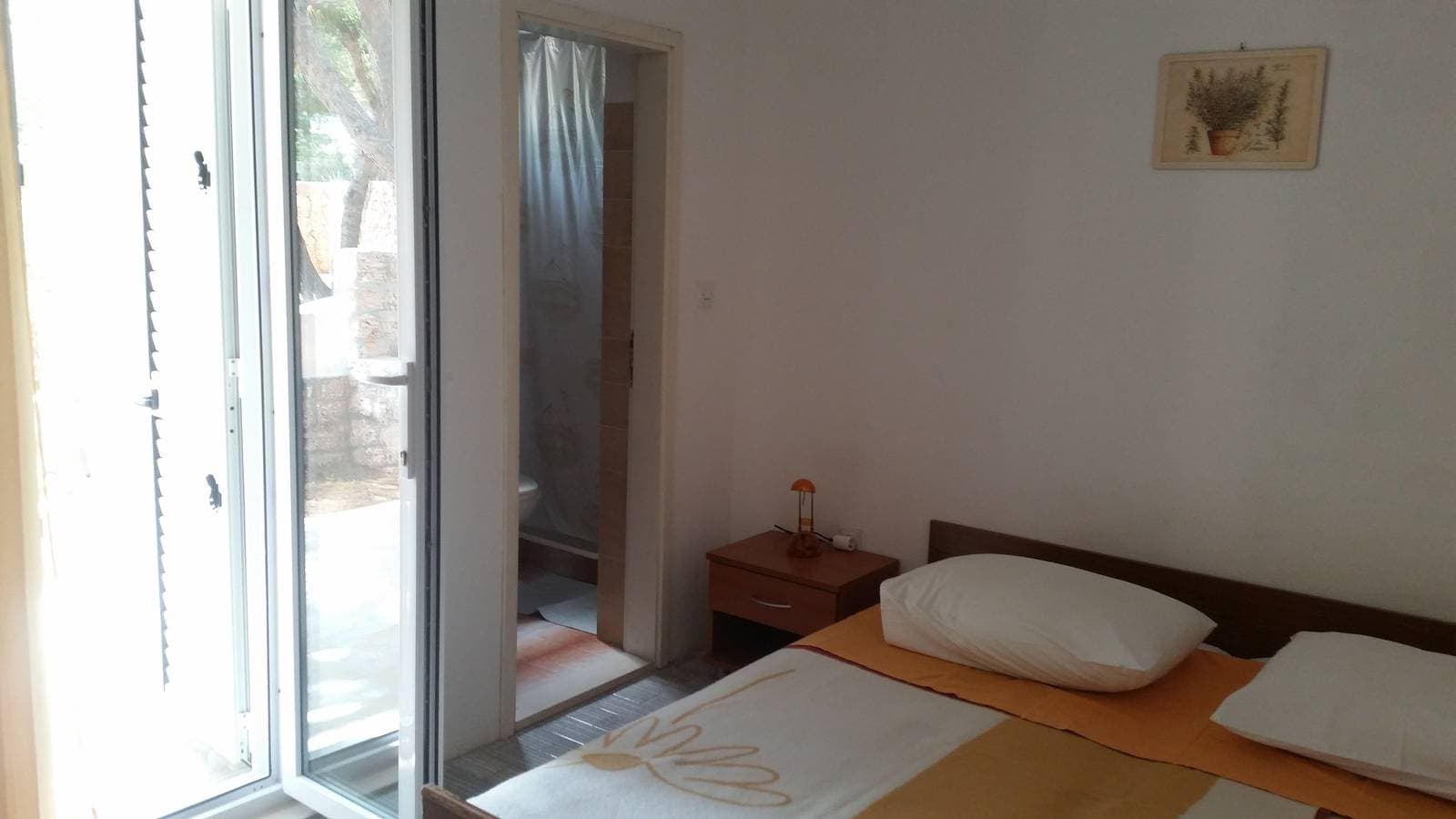 Foto 13 von 24: 2-Zimmer-Ferienwohnung am Strand Sveta Nedilja, Hvar A-11433-b