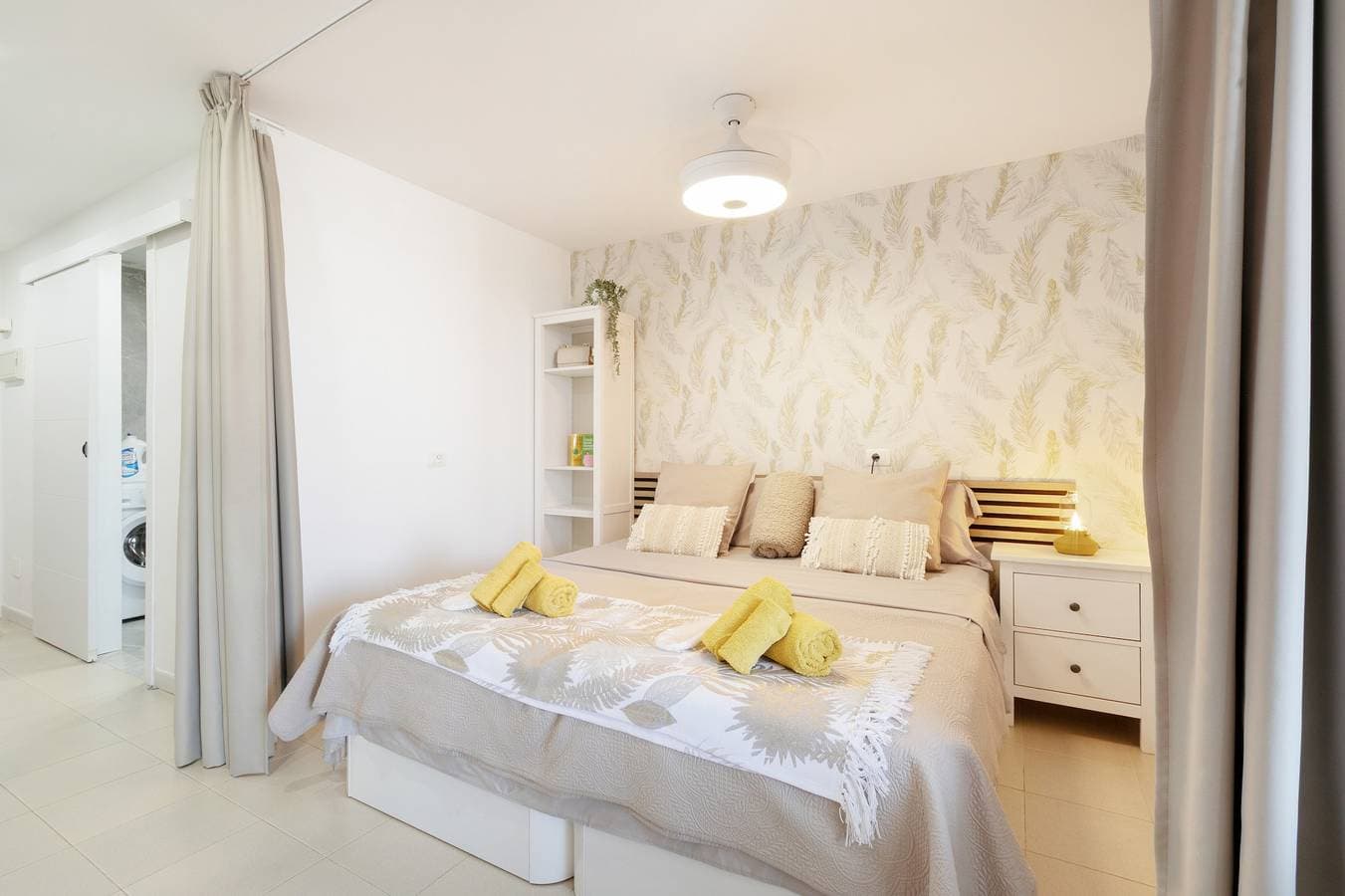 Foto 13 von 27: Ferienwohnung „Infinity Summer“ mit Bergblick, WLAN und Klimaanlage