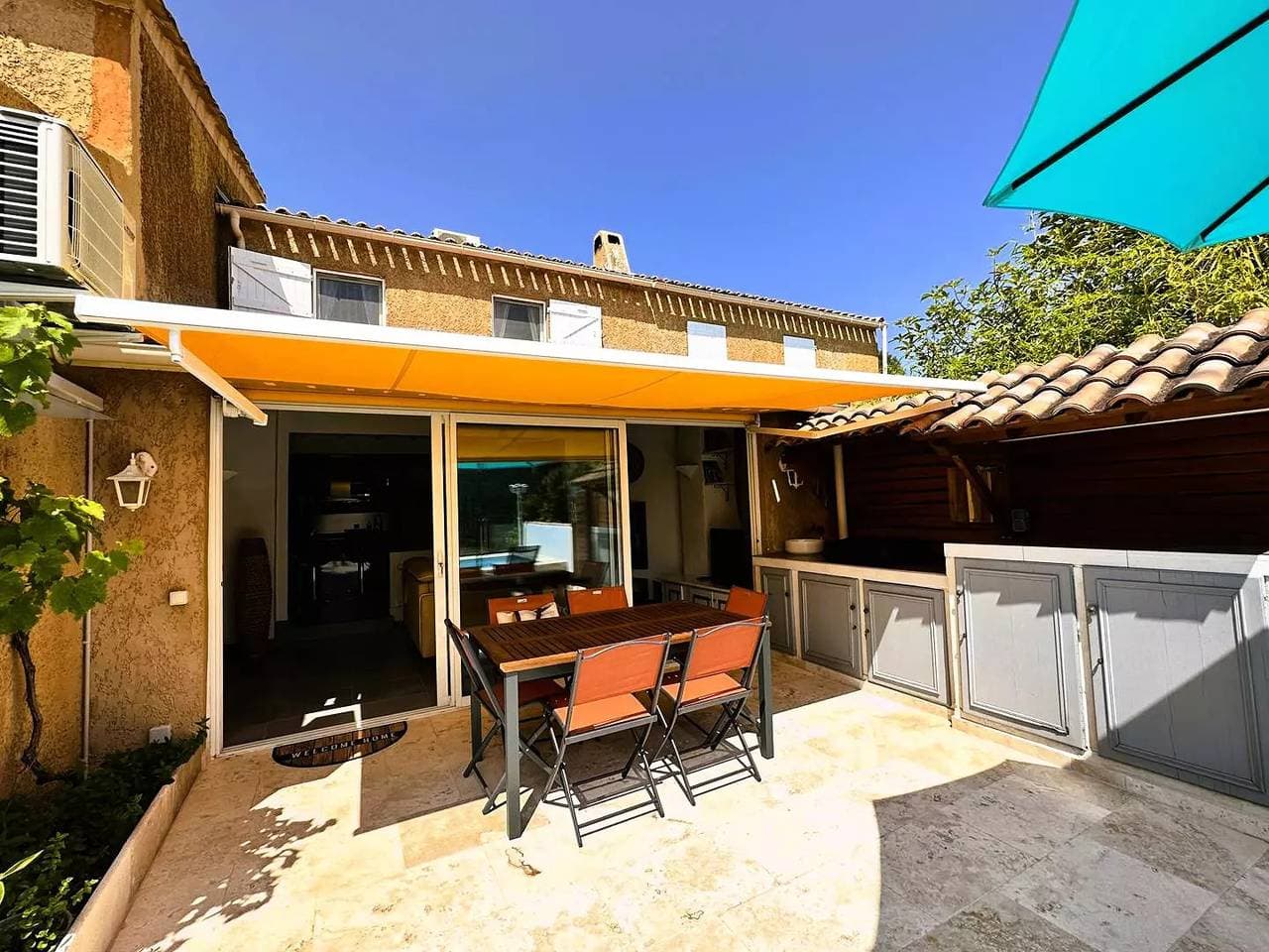 Foto 6 von 22: Klimatisiertes provencal Mazet für 4 Personen mit privatem Pool bei Domaine de Valcros in La Londe-les-Maures