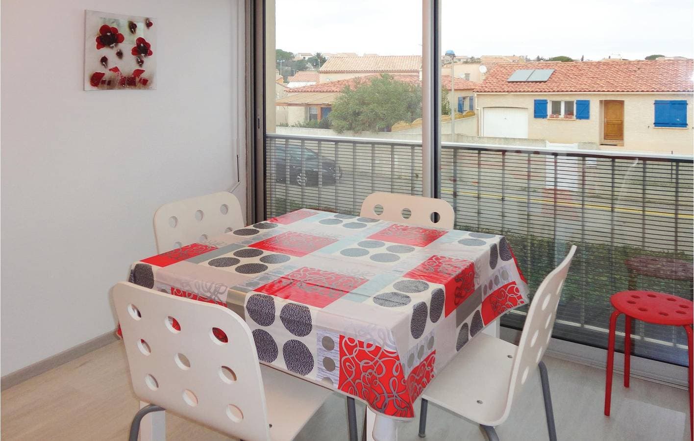 Appartement am Pool - 2km zum Strand! 1